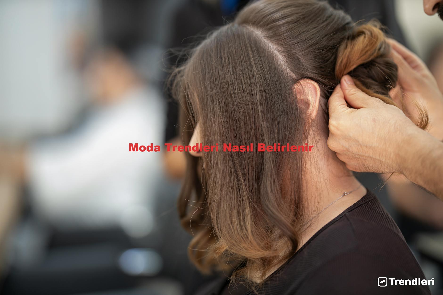 Moda Trendleri Nasıl Belirlenir